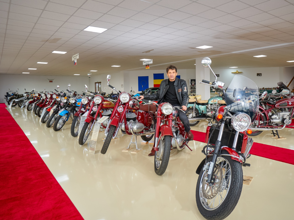 Spatiu de socializare si cafea la Expo Moto Bucovina